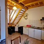 Pikolo Vendeglo Es Vendeghaz Guest house