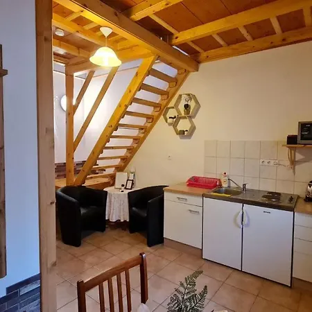 Pikolo Vendeglo Es Vendeghaz Гостевой дом