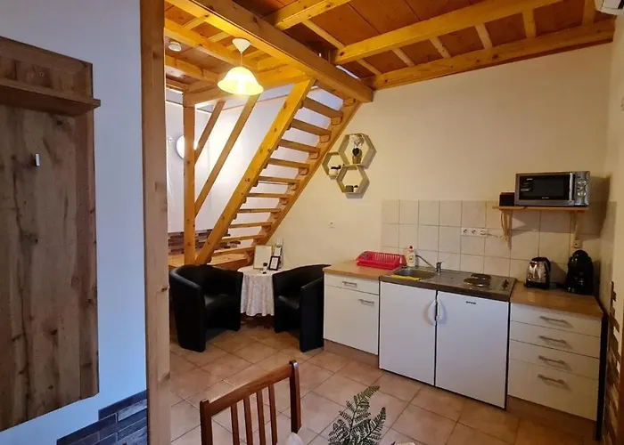 Pikoló Vendéglő és Affittacamere