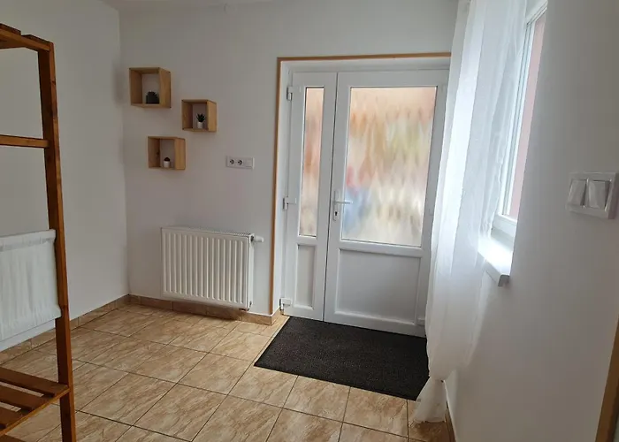 Pikolo Vendeglo Es Vendeghaz Pensiune Bakonybél